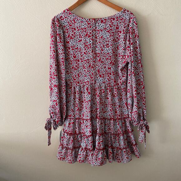 B. Darlin Dress Junior Red Long Sleeve Daisy Tiered Ruffle V-Neck Swing Sz 11/12 - Picture 9 of 11
